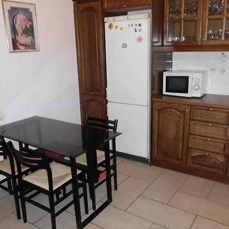 Tom's House Апартаменты *