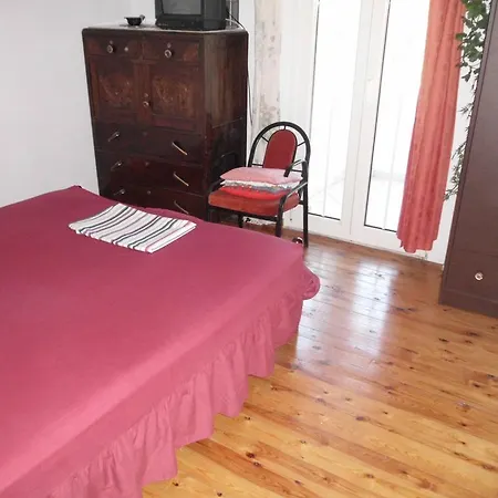 Апартаменты Tom's House *