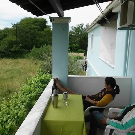 Tom's House Skriperon