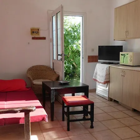 Апартаменты Tom's House Skriperon