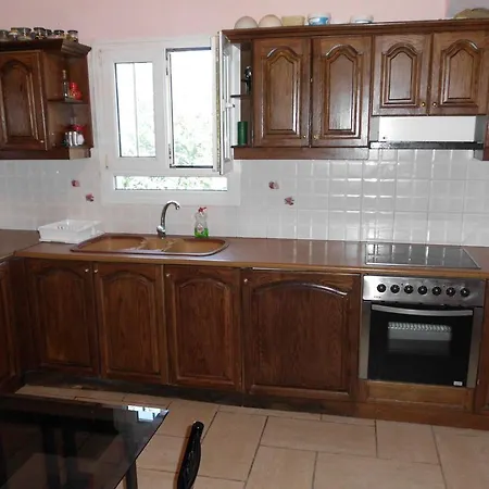 Tom's House *