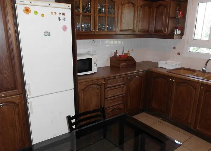 Tom's House דירה