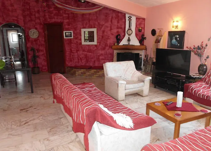 דירה Tom's House