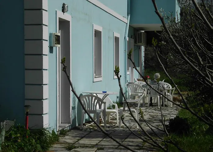Tom's House *