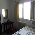 Tom's House Διαμέρισμα *