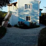 Tom's House Σκριπερό