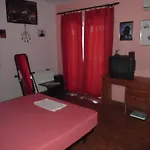 Διαμέρισμα Tom's House *