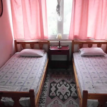 Tom's House Apartman