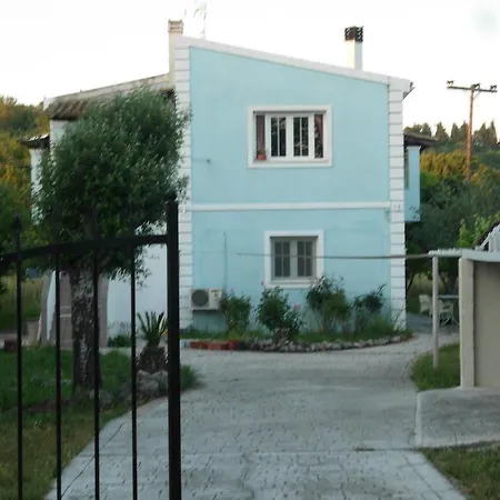 Tom's House Apartman *